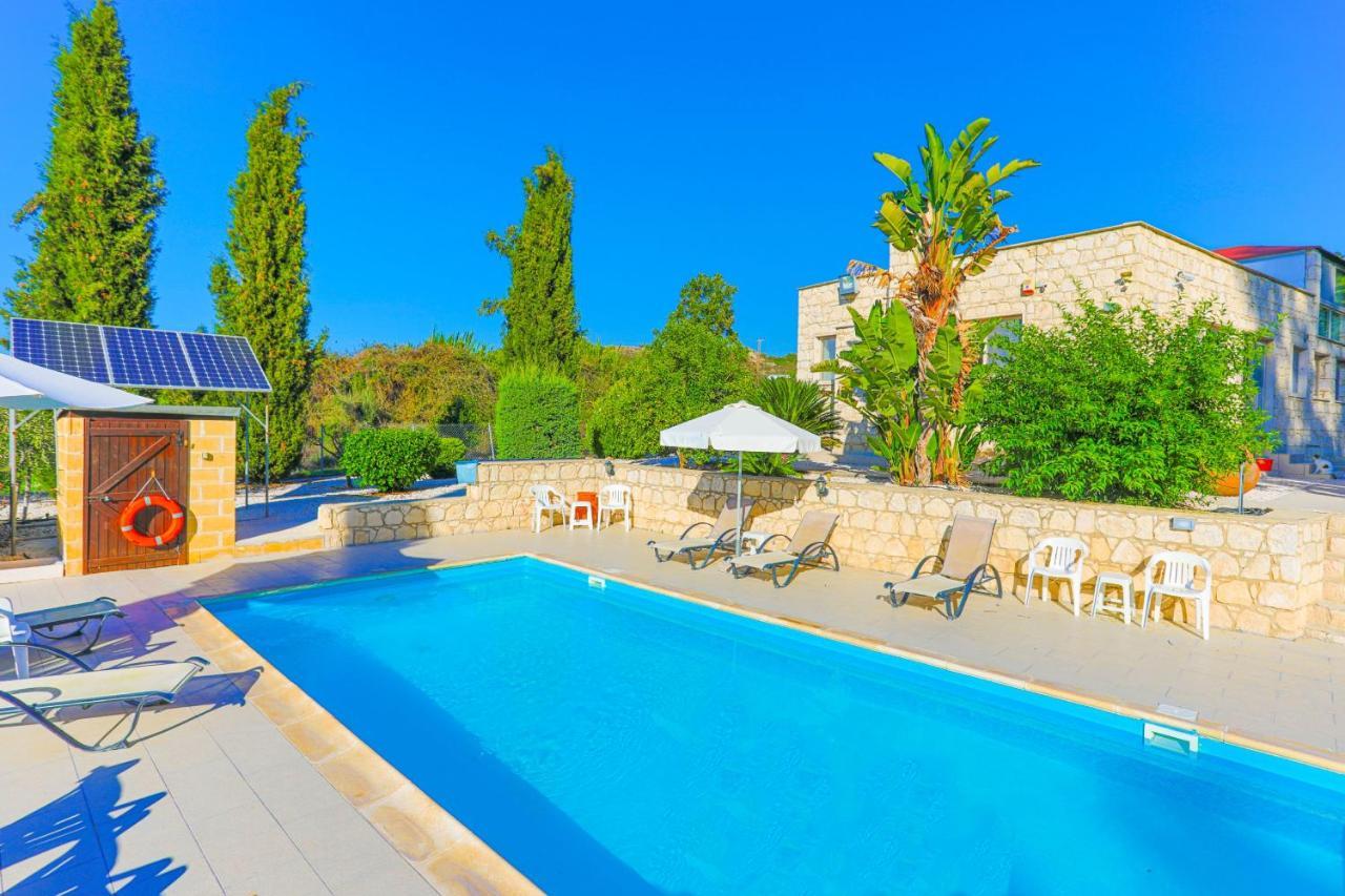 Villa Georgios Rafaela Polis Exterior photo